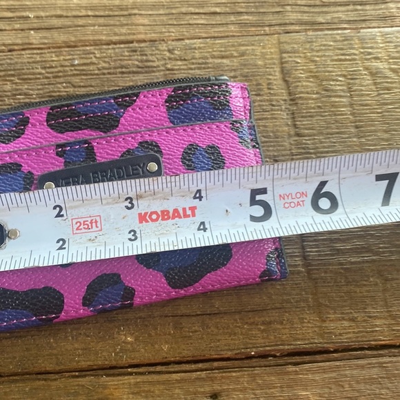 Vera Bradley purple & black cheetah print mini card holder wallet key chain - Picture 3 of 7